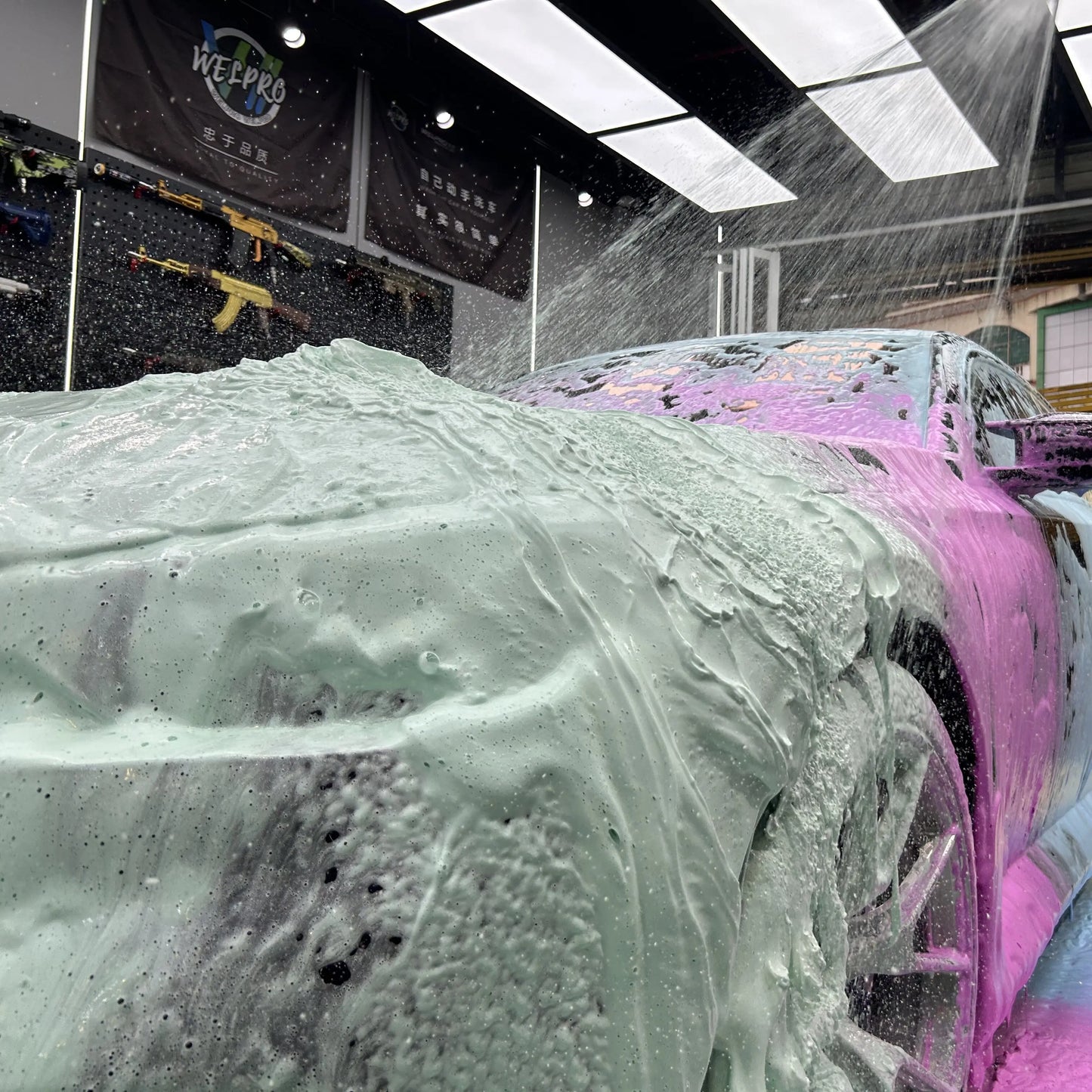 Shampoing Auto Moussant Coloré – Foam Wash Haute Densité pour Foam Cannon & Foam Gun | Detailing Auto, Nettoyage et Brillance Carrosserie