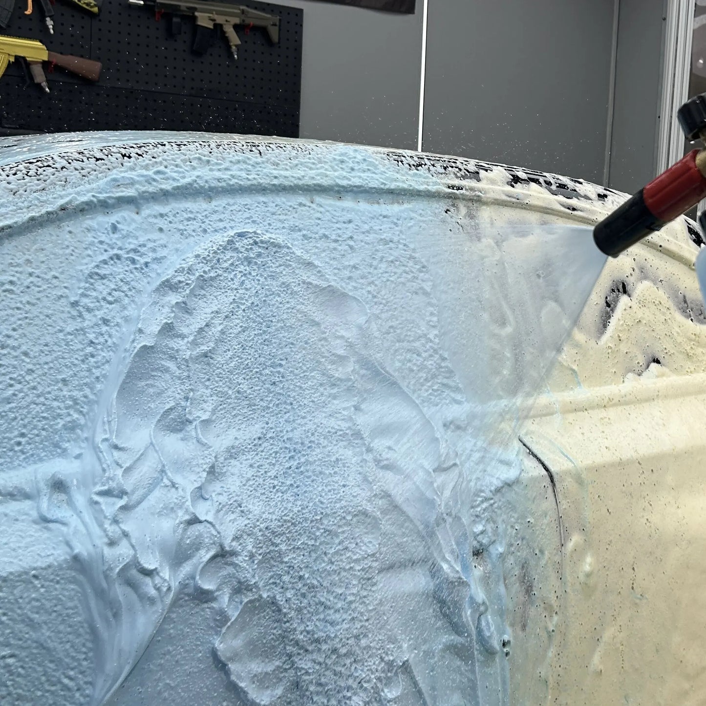 Shampoing Auto Moussant Coloré – Foam Wash Haute Densité pour Foam Cannon & Foam Gun | Detailing Auto, Nettoyage et Brillance Carrosserie